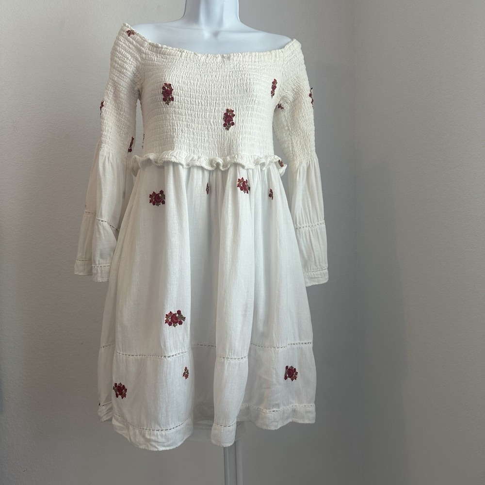 Free People Women's Sz: L White Embroidered Smocked Boho Festival Dress
